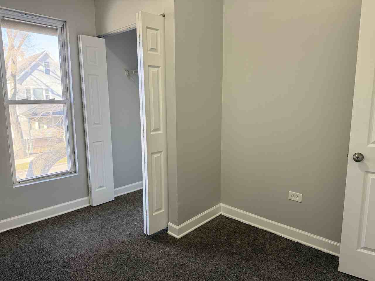 7751 S Greenwood Ave #2 - Photo 5 of 14