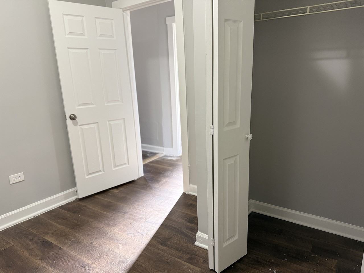 7751 S Greenwood Ave #2 - Photo 6 of 14