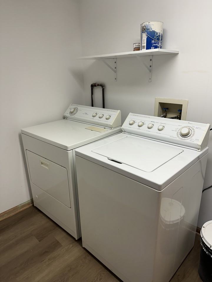 2038 Manico Court - 200Unit 200 #200 - Photo 7 of 8