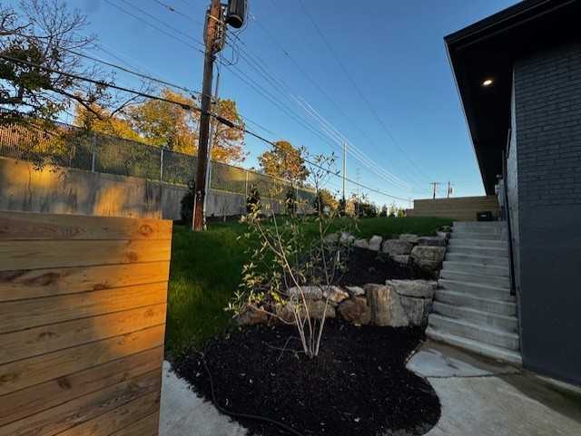 818 Francis Pl #NA - Photo 7 of 19