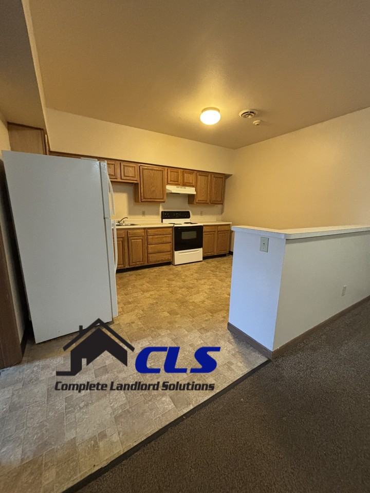 1400 North Avenue - 109 #109 - Photo 2 of 6