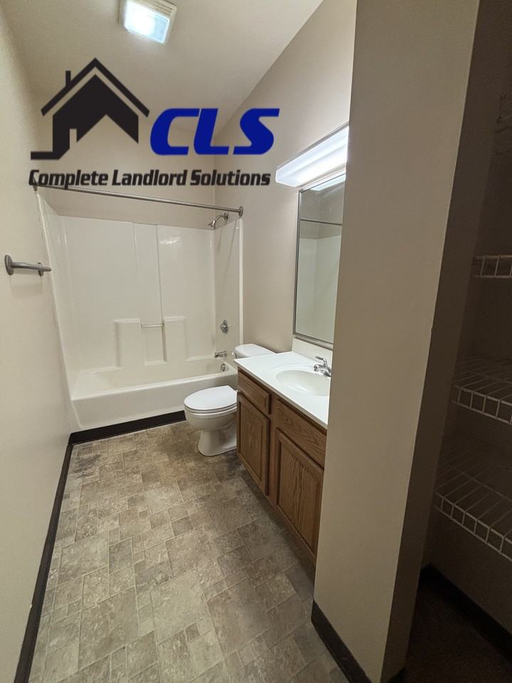 1400 North Avenue - 109 #109 - Photo 4 of 6