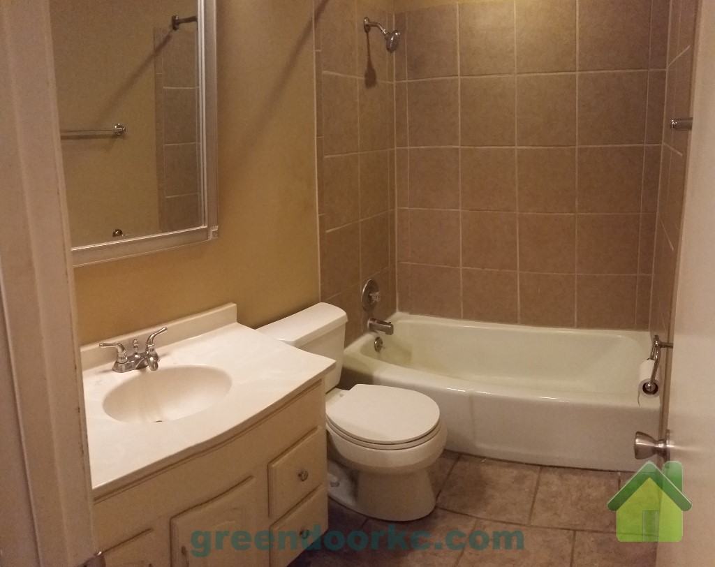 1410 E Willow Dr #1410 - Photo 5 of 10