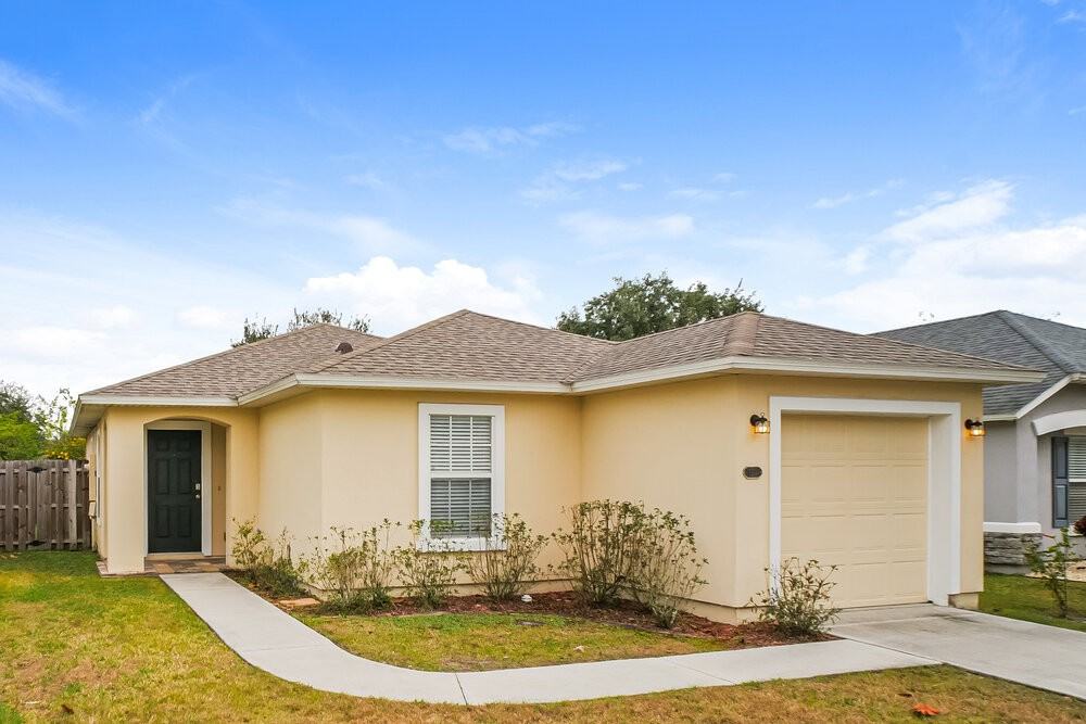 192 Brookfall Dr - Photo 3 of 16