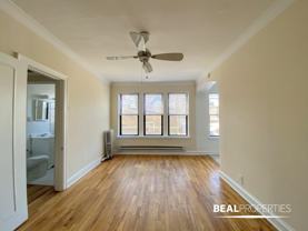 4614 N Paulina St #CL207 - Photo 1 of 1