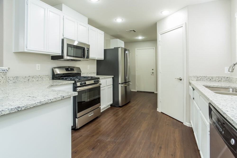 8417 Warthen Meadows St - Photo 6 of 15