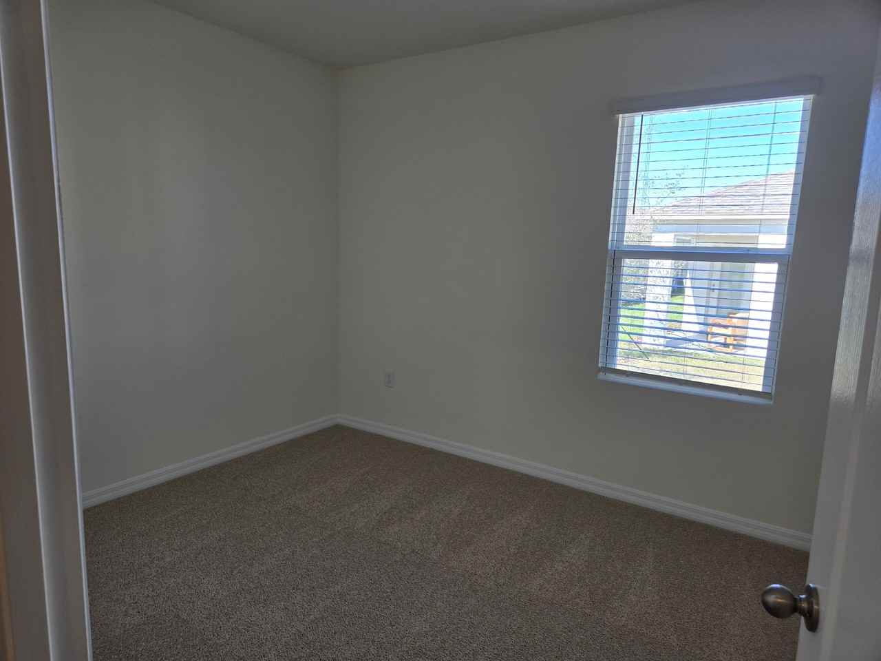 1325 Derry Ave #1 - Photo 5 of 13