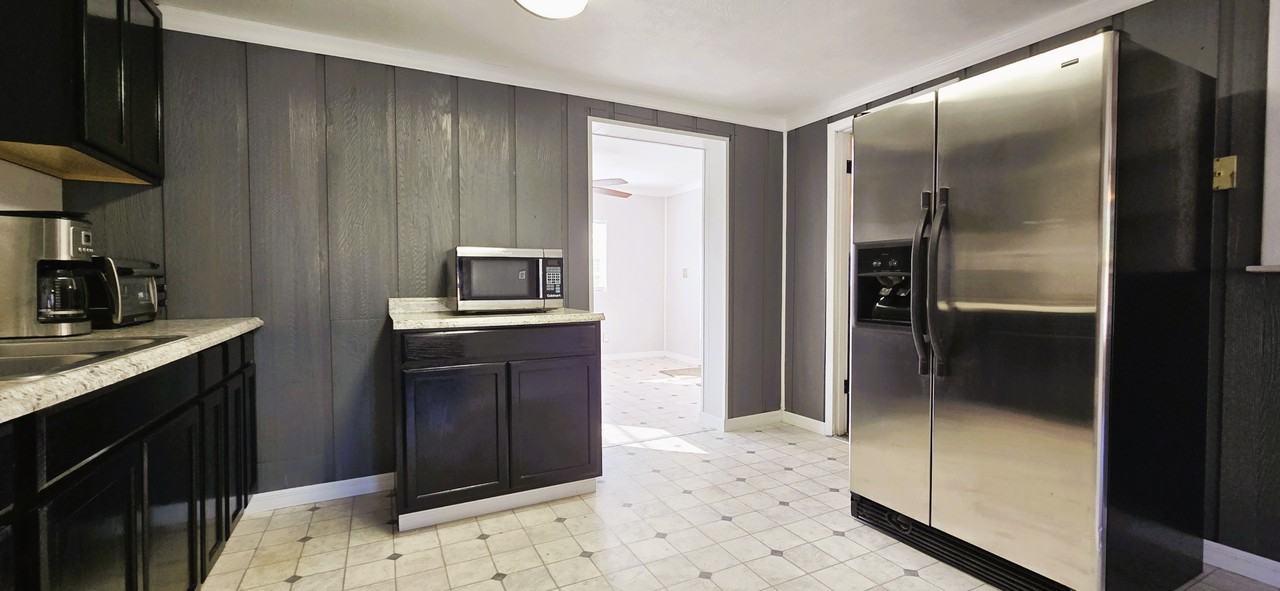 2136 Bouyer St #1 - Photo 7 of 14