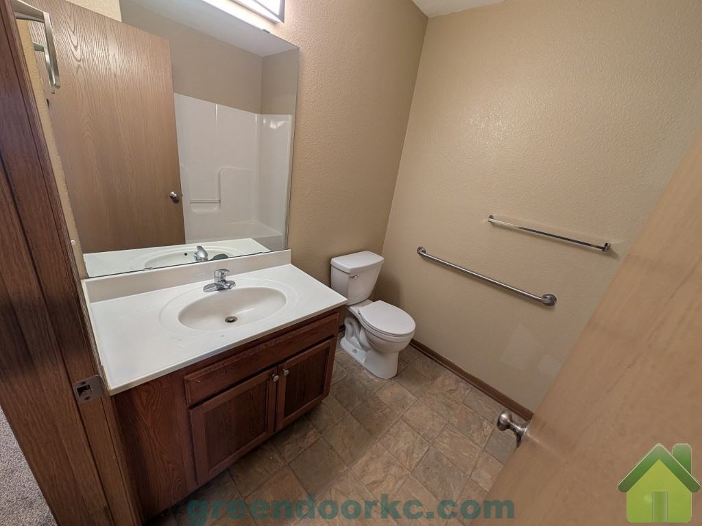 905 Fall Meadow Ln #905 - Photo 2 of 10