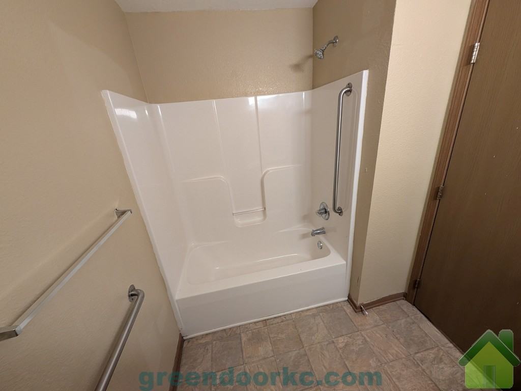 905 Fall Meadow Ln #905 - Photo 3 of 10