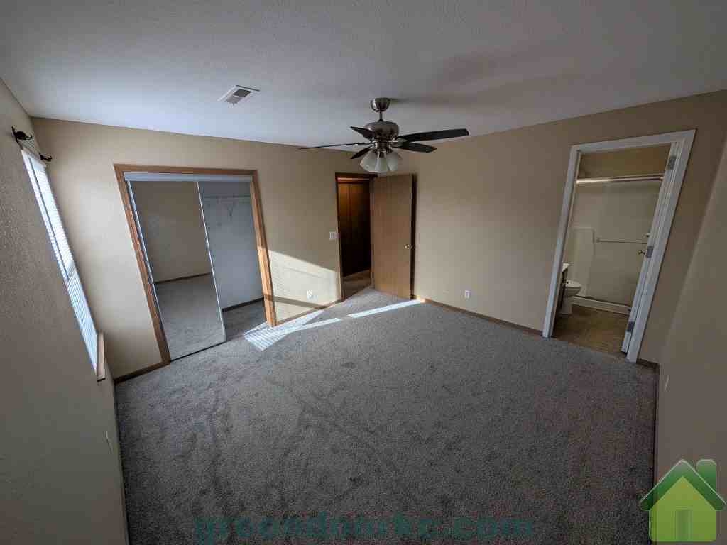 905 Fall Meadow Ln #905 - Photo 5 of 10