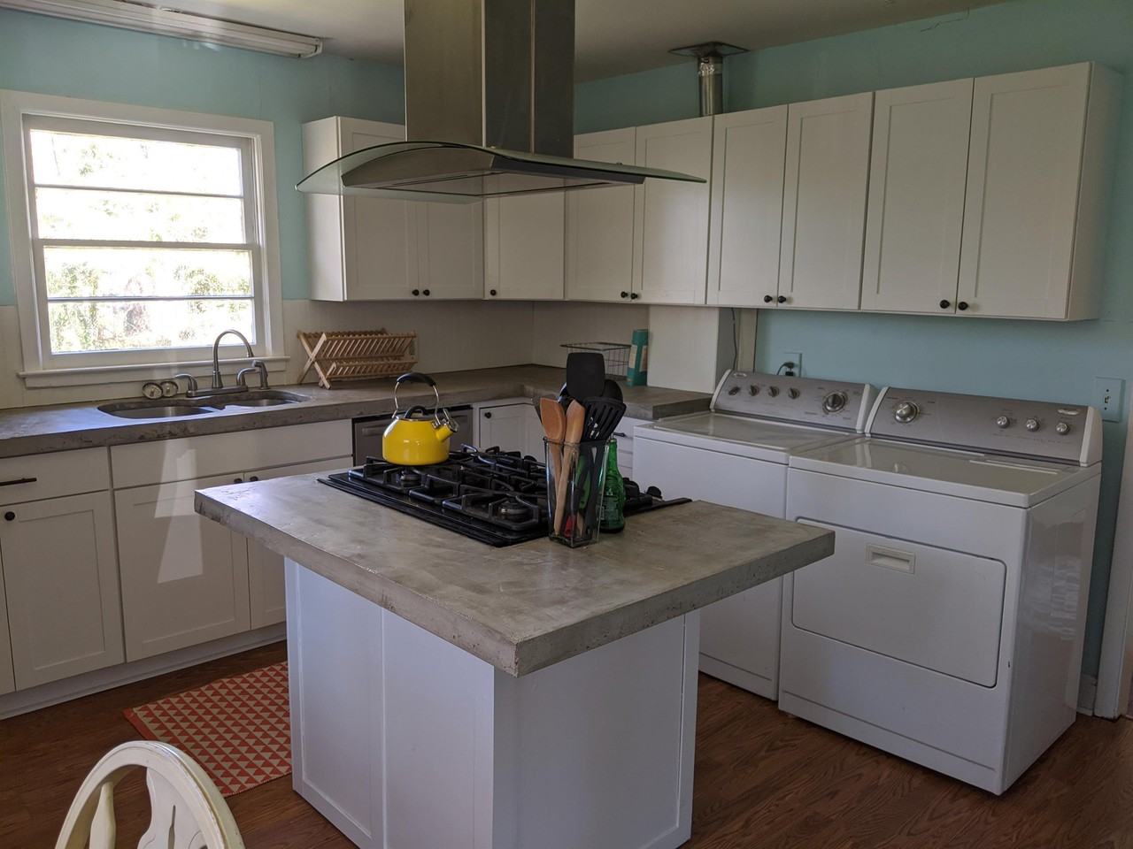 827 Nancy St #1 - Photo 3 of 8