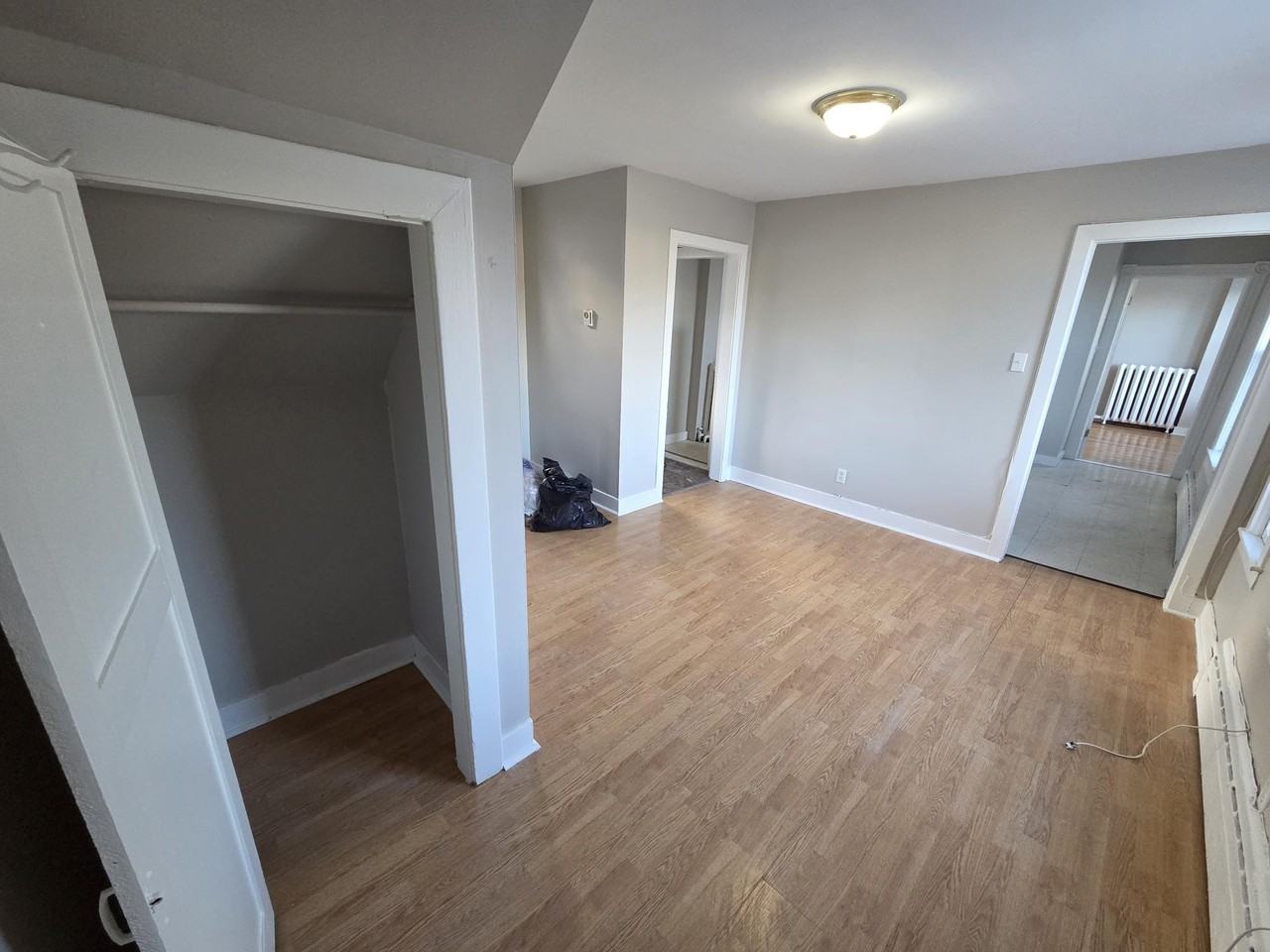 274 Tower St #1 - Photo 4 of 11