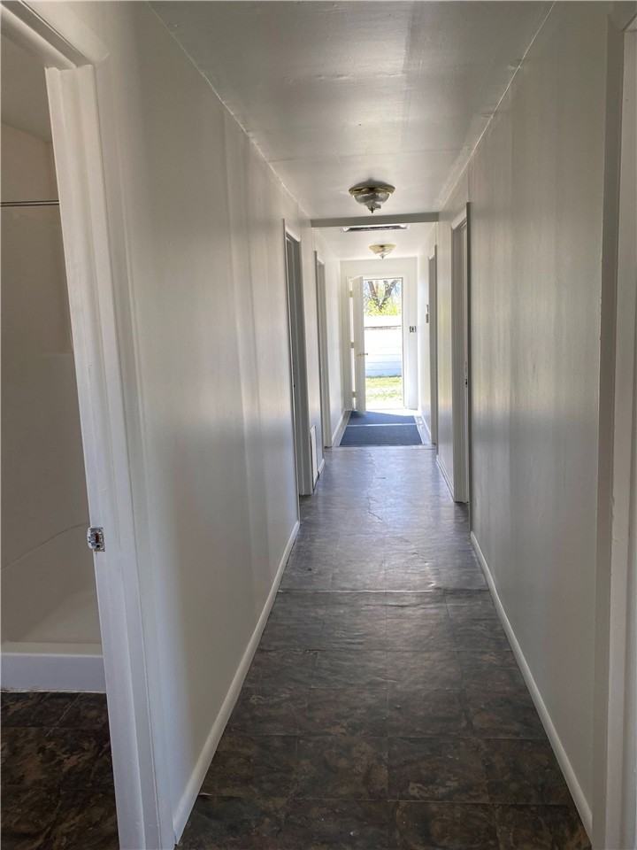 380 Nw - Photo 6 of 27