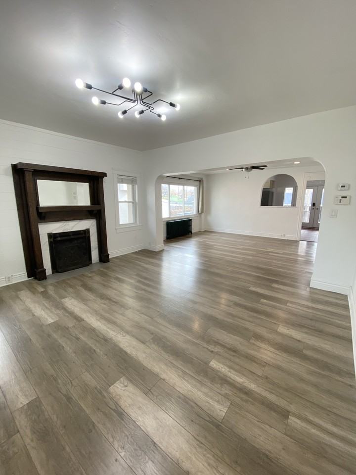 260 E Edith Ave #1 - Photo 2 of 23