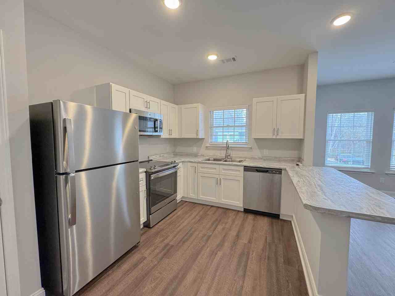 130 Briarwood Rd #208 - Photo 6 of 13
