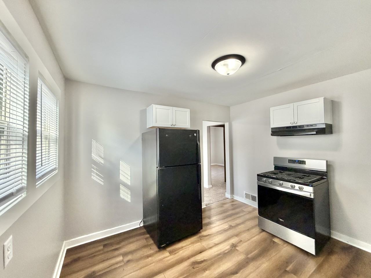 1310 Copeland Ave #1 - Photo 3 of 19