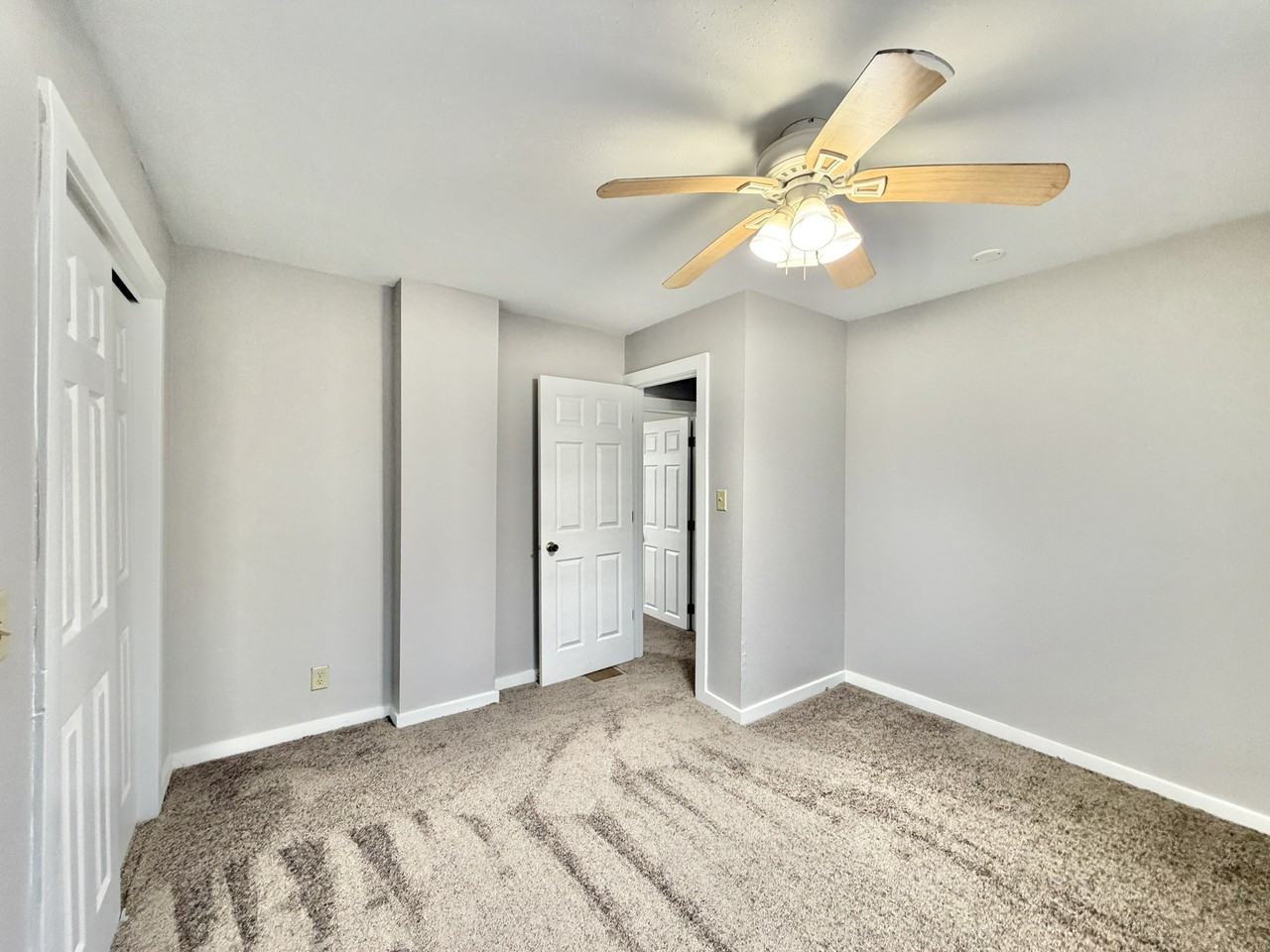 710 S Ringold St #710 - Photo 6 of 19