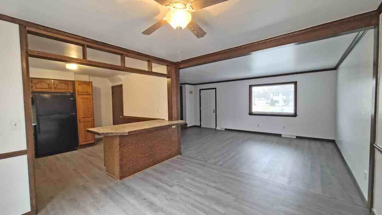 3974 S Schenley Ave #3974 - Photo 5 of 17