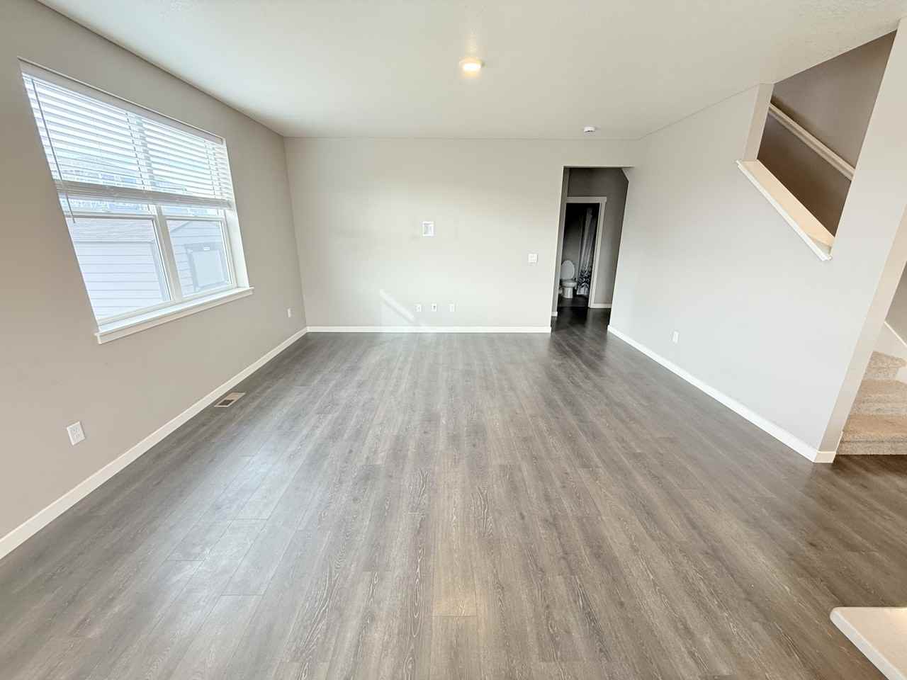 215 N 62nd Ave #1 - Photo 7 of 30