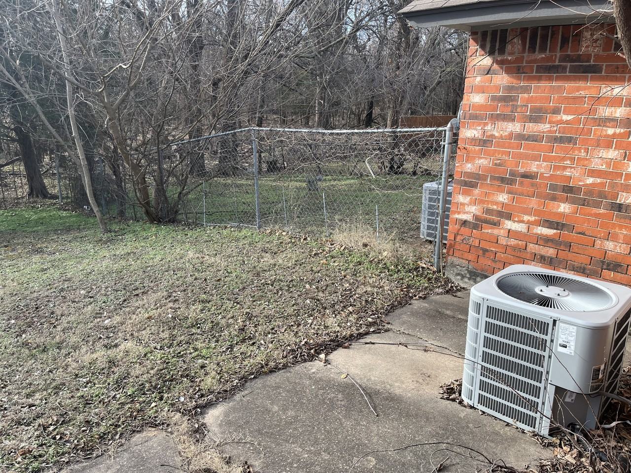 8910 Oak Valley Dr #1 - Photo 4 of 6