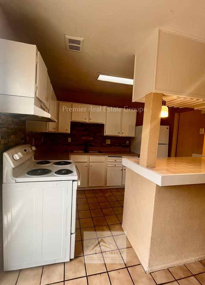 3685 Darkwood Pl #1 - Photo 6 of 17