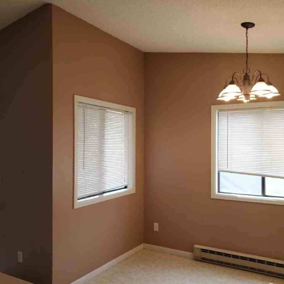 1319 Glen Haven Dr #1 - Photo 5 of 19