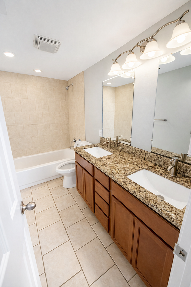 2107 Pollard St #2107 - Photo 2 of 22