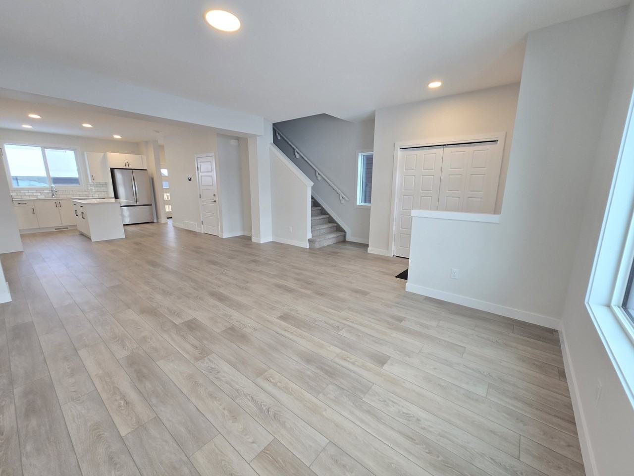 8111 Lois Argue Rd - Photo 3 of 28