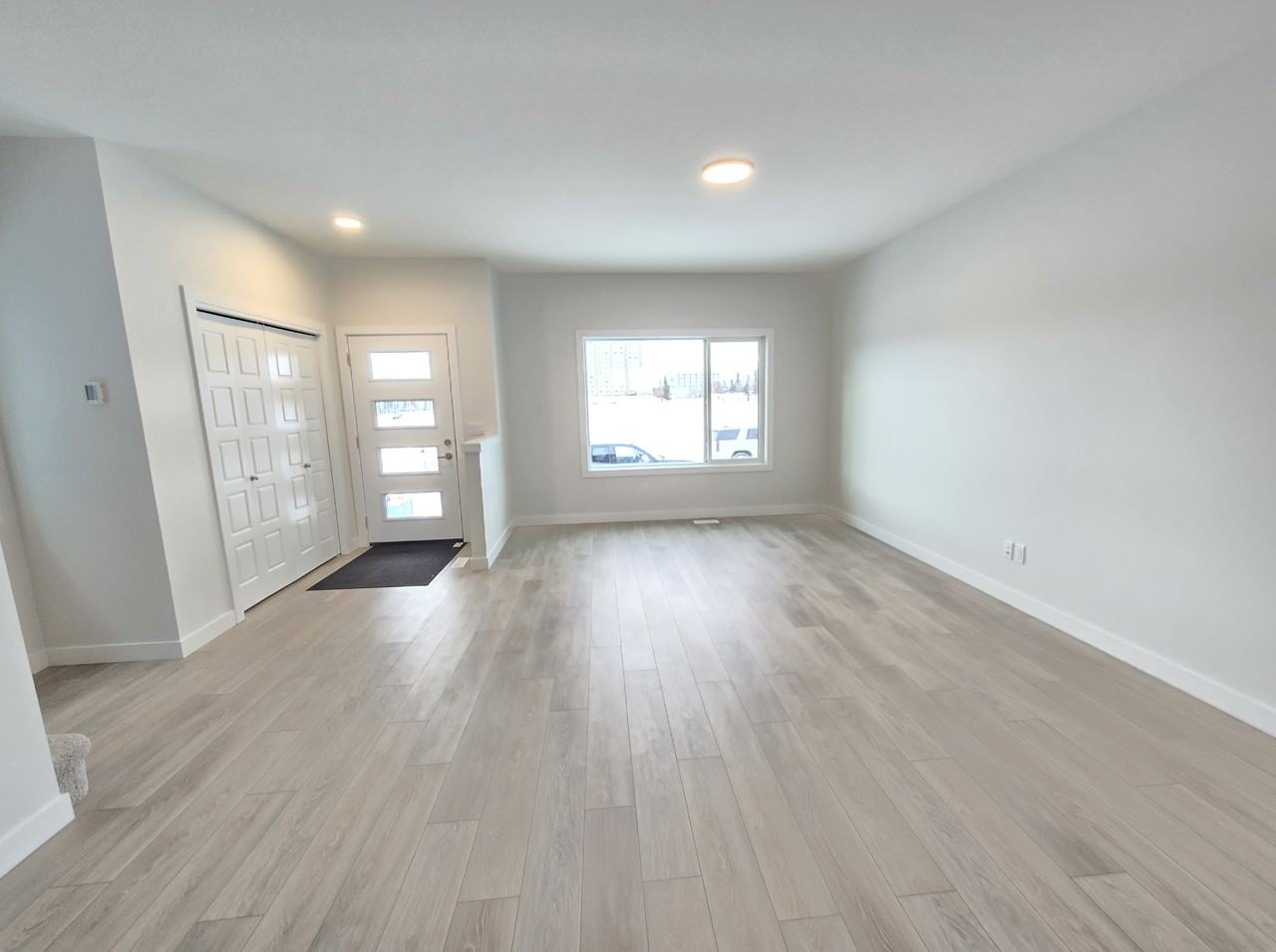 8111 Lois Argue Rd - Photo 4 of 28