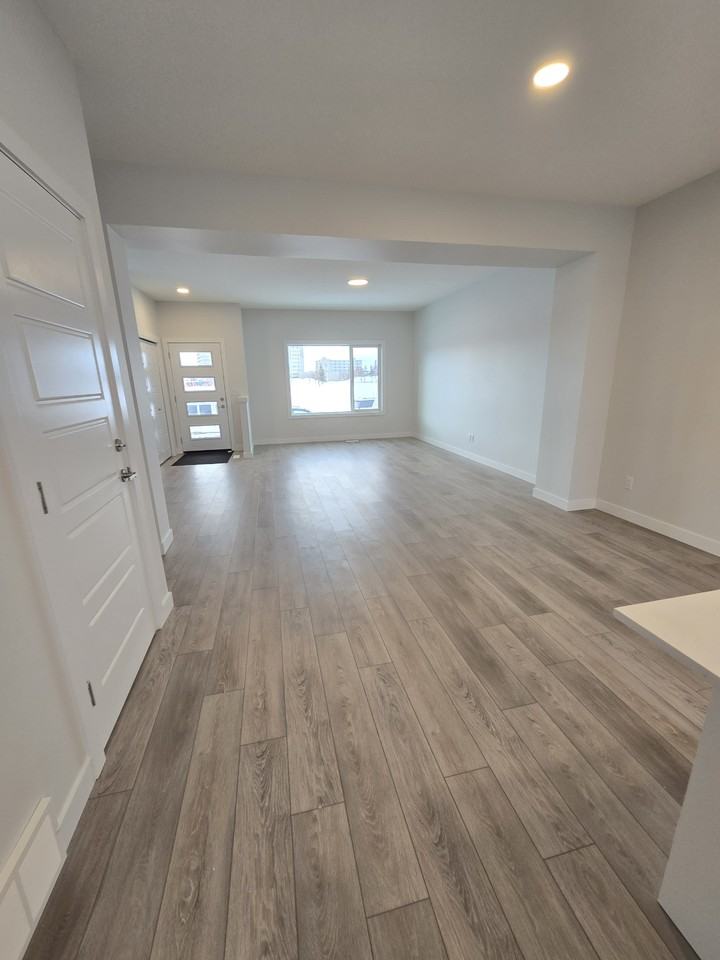 8111 Lois Argue Rd - Photo 5 of 28