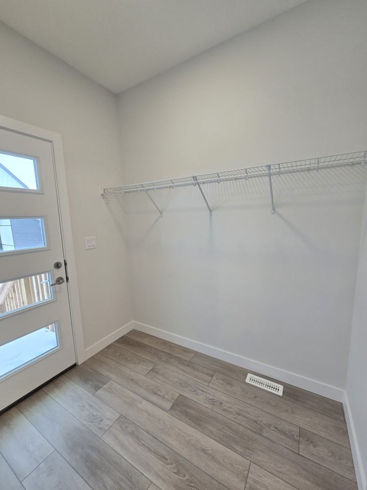 8111 Lois Argue Rd - Photo 7 of 28