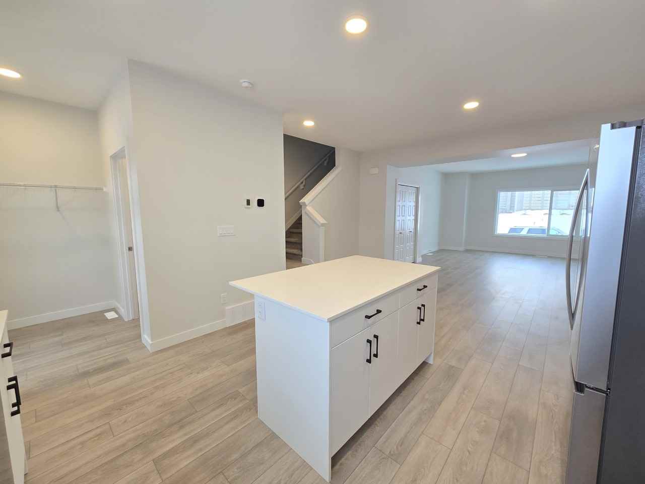 8113 Lois Argue Rd - Photo 7 of 32