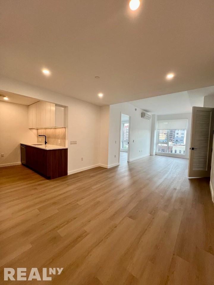 Dean St #302 - Photo 2 of 14