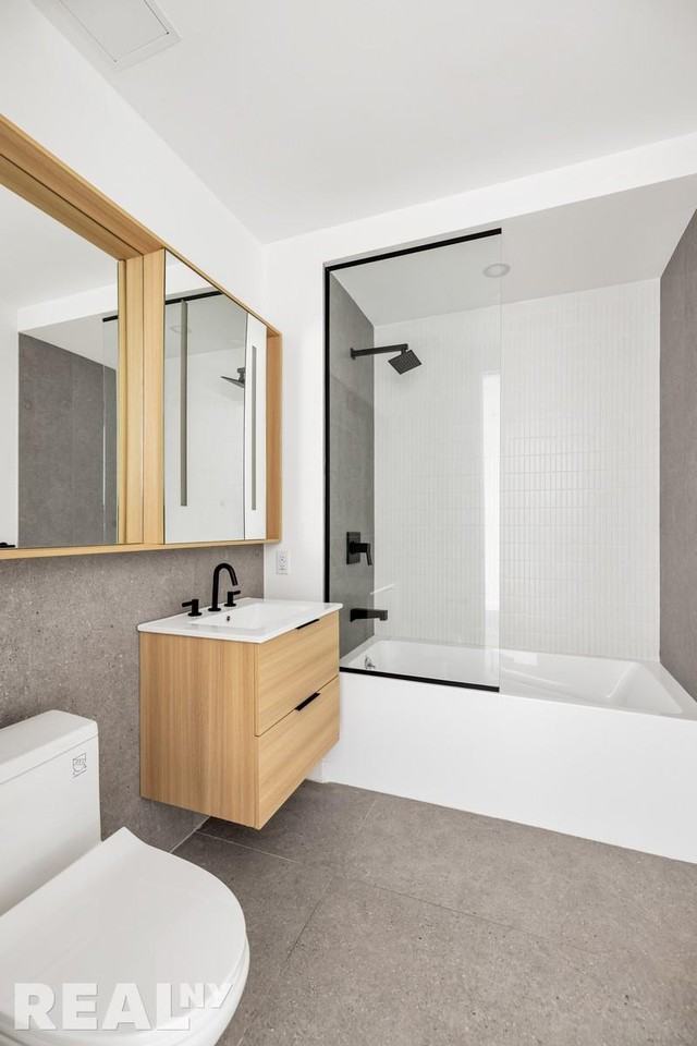 Pacific St #722 - Photo 5 of 9