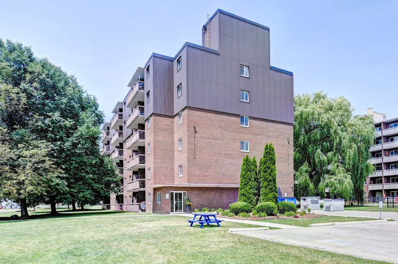 26 Willow Road Apartments - Photo 3 of 26