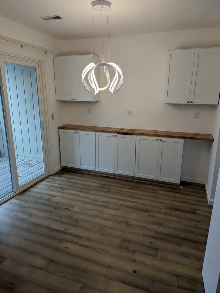 108 Burwash Avenue - DApt D #D - Photo 5 of 27