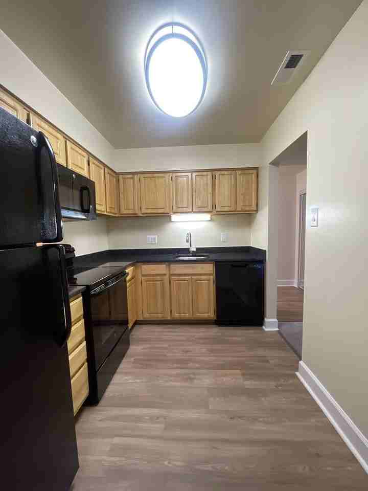 Northgate Apartments - Photo 7 of 18