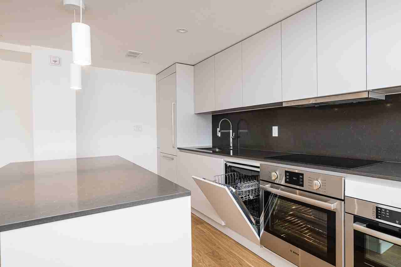 150 Donway & 4 Overland - Photo 2 of 50