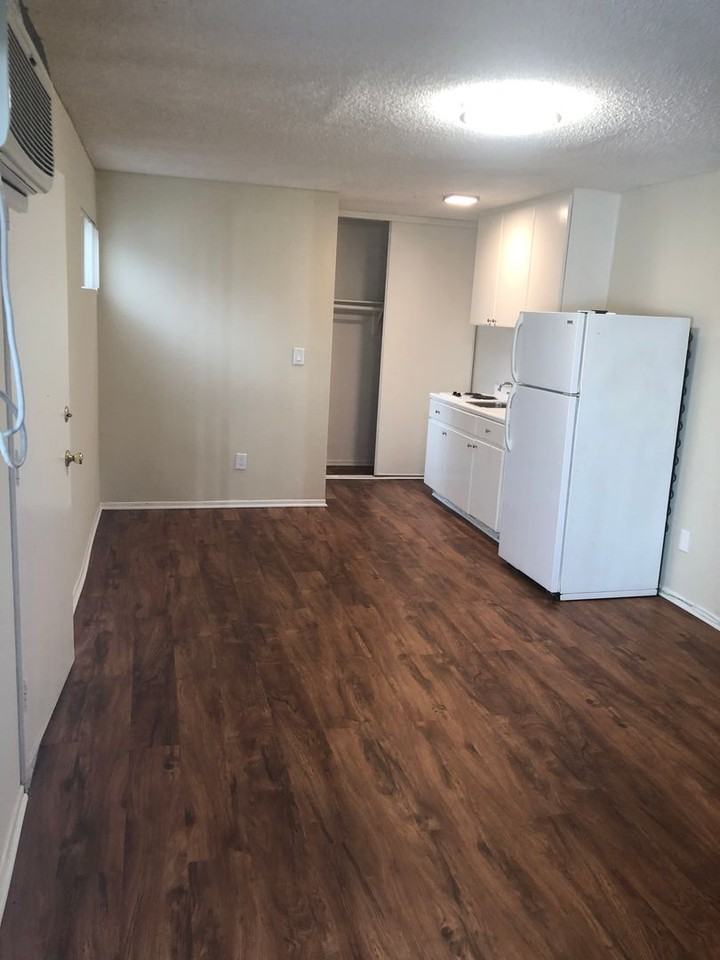 Park Granada Apartments - Photo 6 of 31