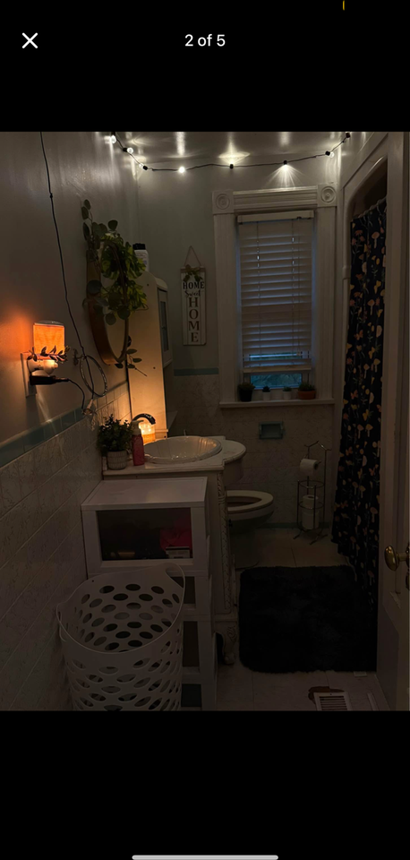 297 Park St N - Photo 3 of 5