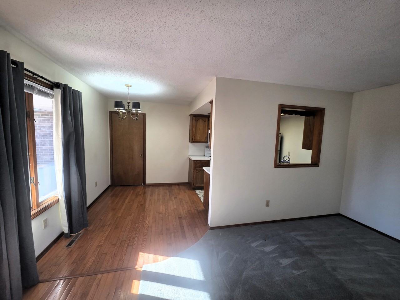 2045 S Kentwood Ave #1 - Photo 7 of 16