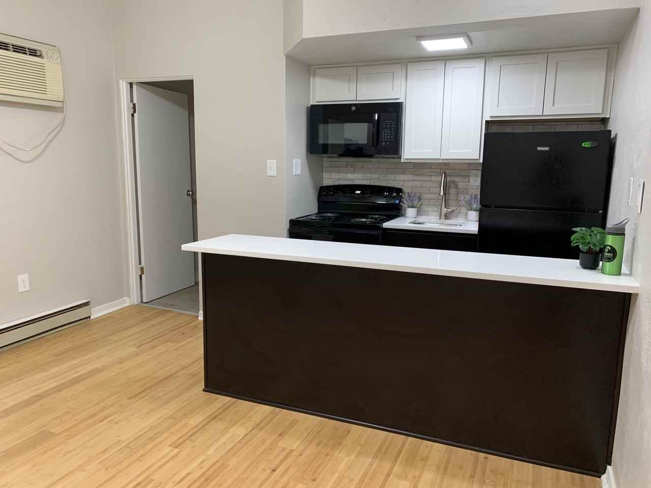 6333 WALNUT STREETAPT 2B #2B - Photo 2 of 8