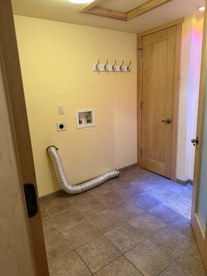 804 8th St #1 - Photo 7 of 11