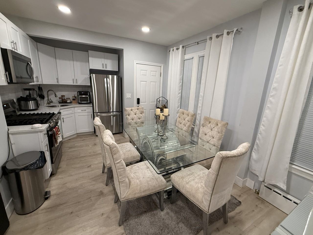 8 Carroll Ct #1F - Photo 4 of 21