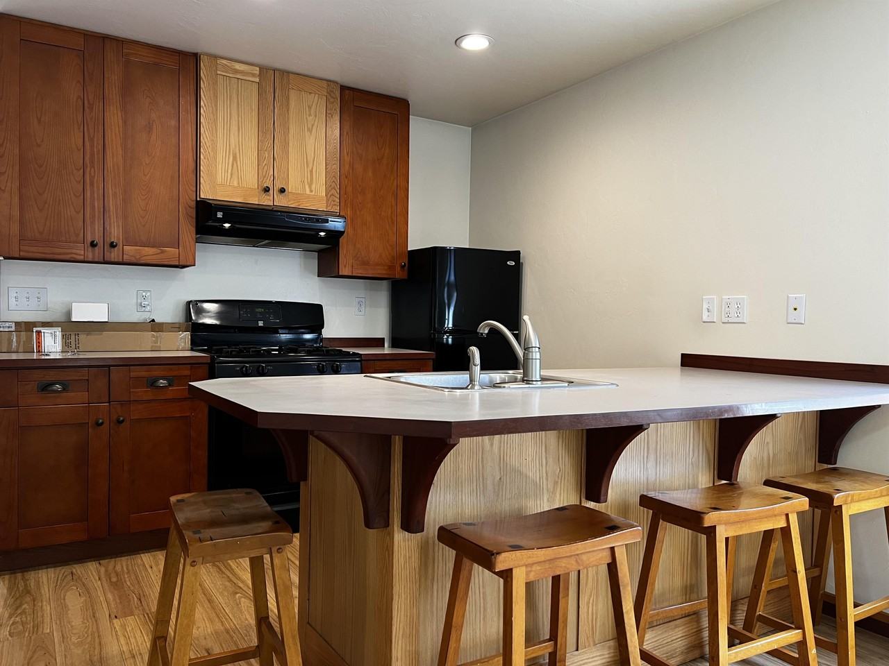 2734 F St #B - Photo 5 of 12