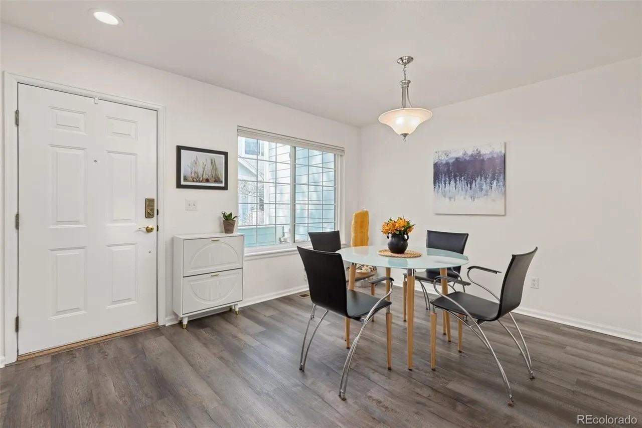 9604 Brentwood Way - Photo 5 of 23