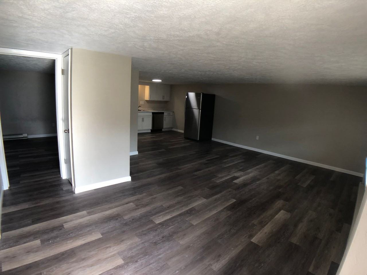 44 McConnell Road - Photo 4 of 37