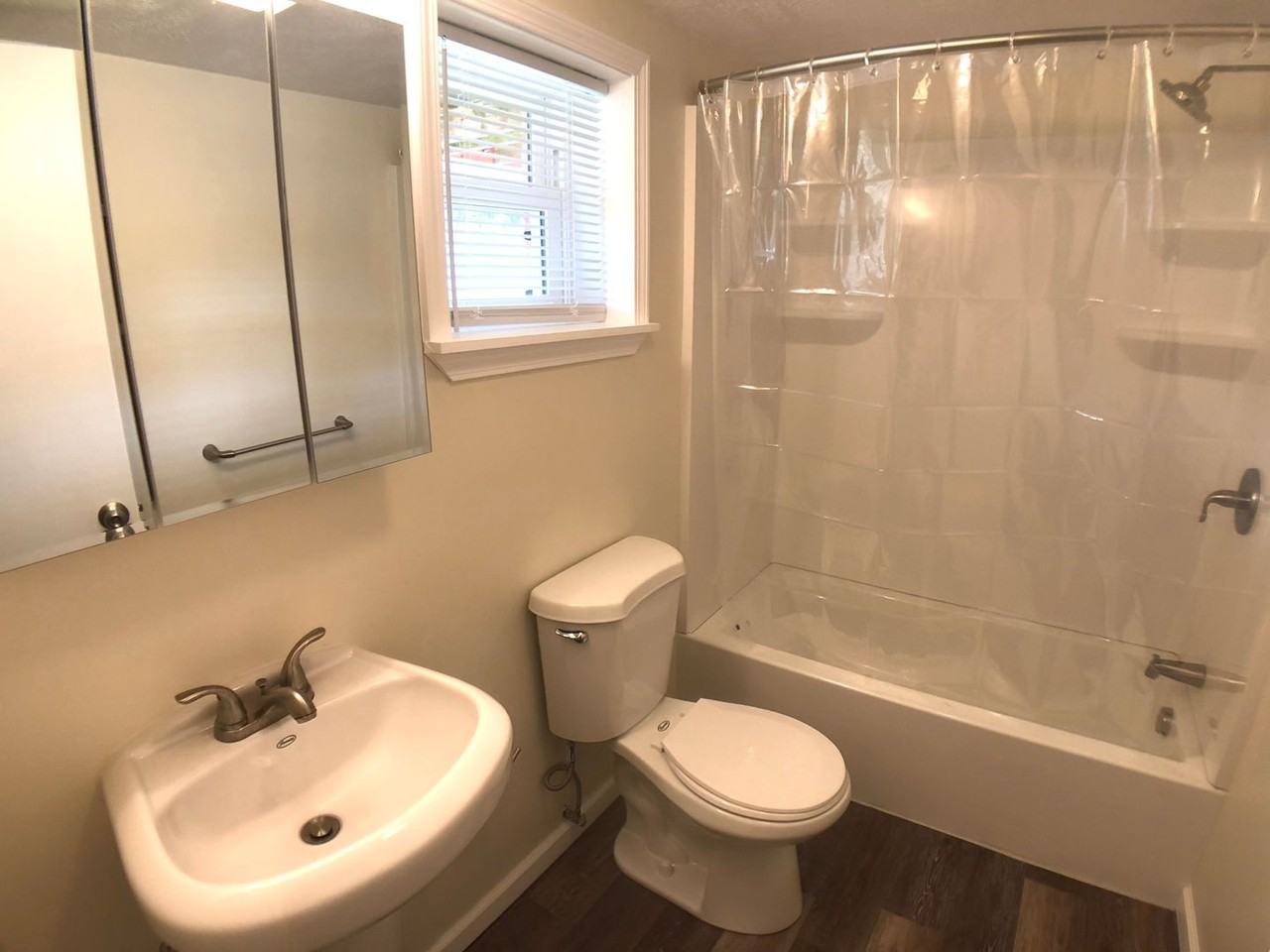 44 McConnell Road - Photo 5 of 37