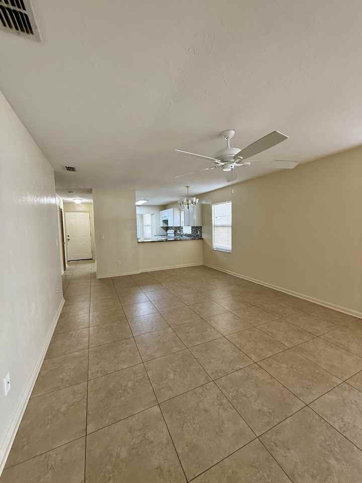 6 Wells Pl #A - Photo 5 of 10